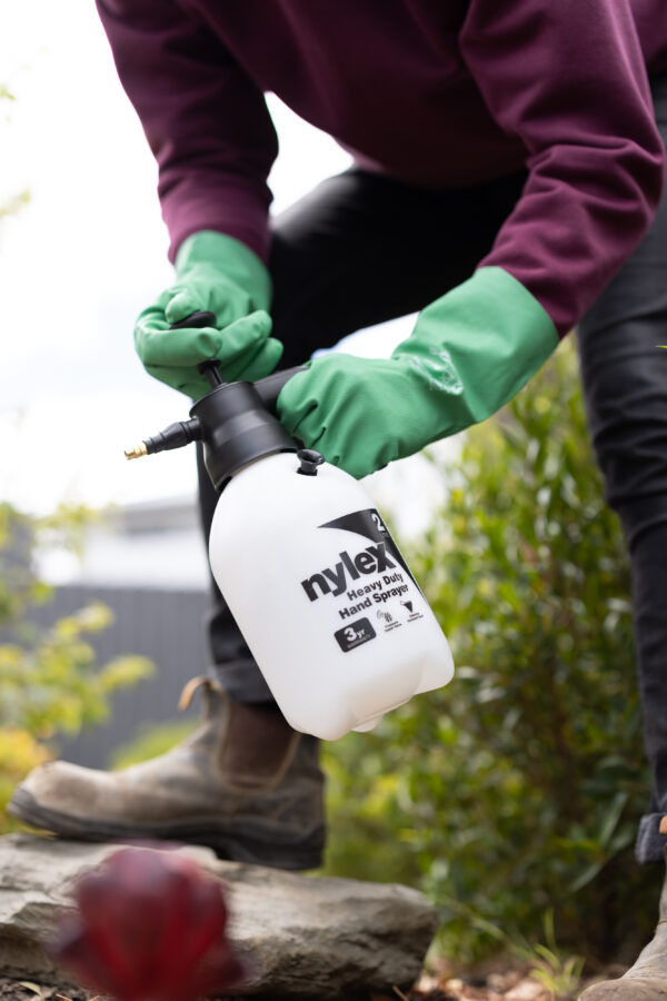 Nylex 2L Heavy Duty Hand Sprayer - Image 2