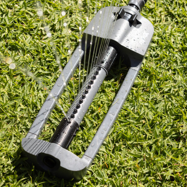 Oscillating Sprinkler - Recycled Plastics - Image 3