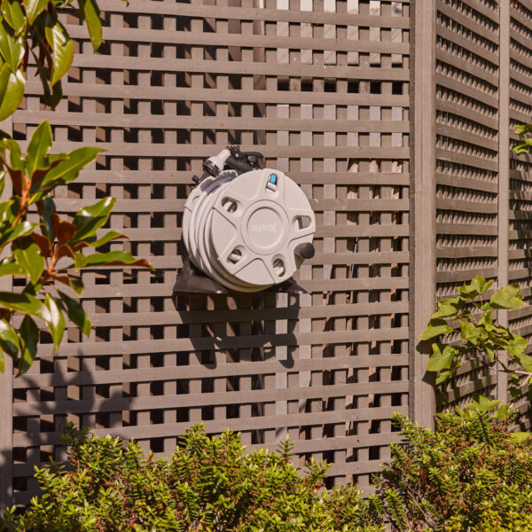 Wall Mount Hose Reel Set 20m - Grey - Image 4